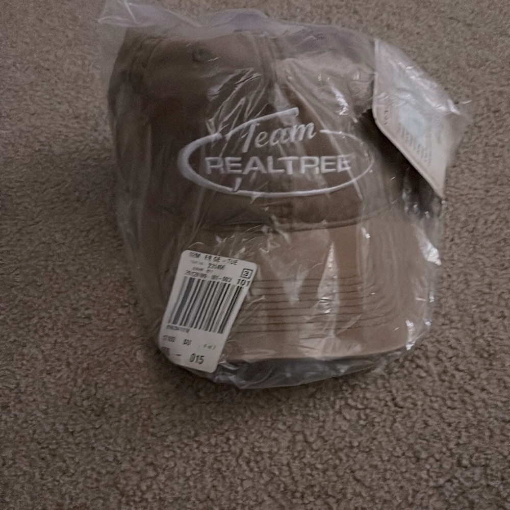 NWT Team Realtree baseball hat